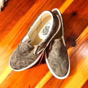 Vans Off The Wall, 10.5, NWT